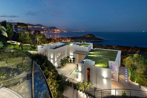 7 bedrooms Villa in Saint-Jean-Cap-Ferrat, France No. 67392 4