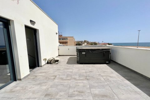 218.00m² Villa en Torrevieja, Spain No. 25859 18