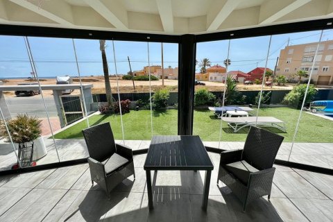 218.00m² Villa à Torrevieja, Spain No. 25859 14