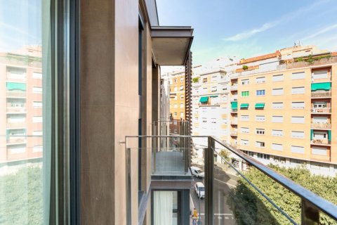 3 dormitorios Apartment en Barcelona, Spain No. 25197 4