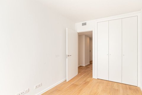 3 chambres Appartement à Barcelona, Spain No. 25197 6