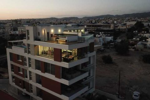 3 bedrooms Penthouse in Agios Athanasios, Cyprus No. 40384 2