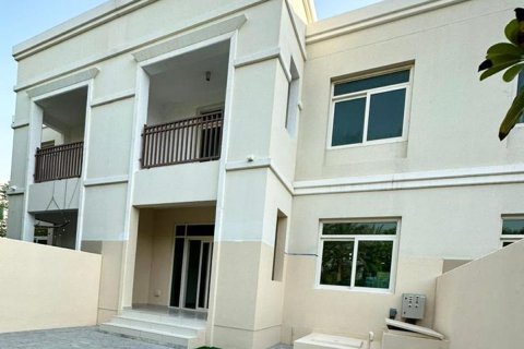 3 dormitorios Townhouse en Al Ghadeer, UAE No. 6131 2