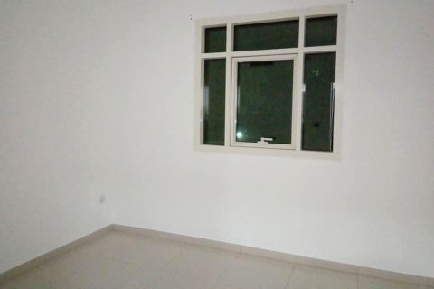 2 bedrooms Apartment in Al Ghadeer, UAE No. 6130 2