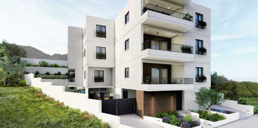 3 bedrooms Apartment in Germasogeia, Cyprus No. 77580