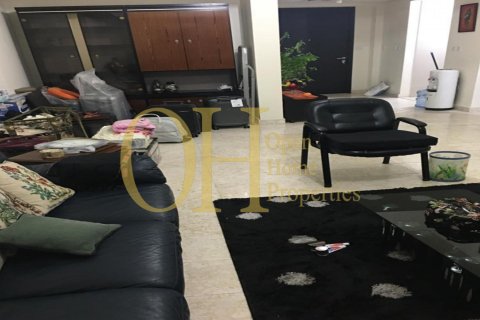 1 bedroom Apartment in Al Reem Island, UAE No. 8647 6