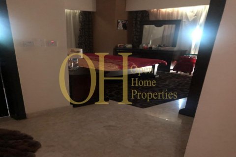 2 bedrooms Apartment in Al Reem Island, UAE No. 8649 10