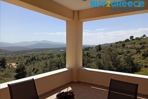 4 bedrooms House in Athens, Greece No. 52725 1