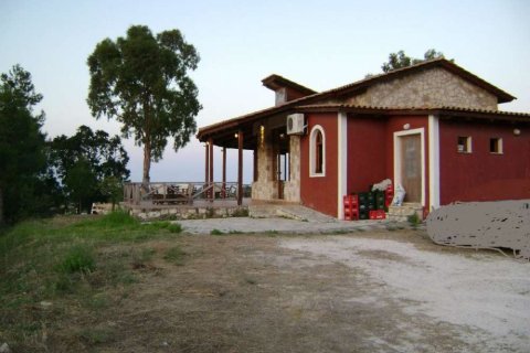 Land en Zakynthos, Greece No. 28084 3