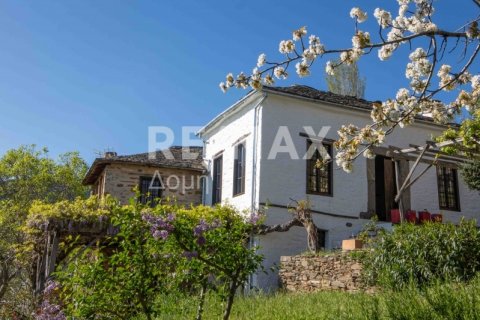 4 bedrooms Maisonette in Magnesia, Greece No. 28008 2