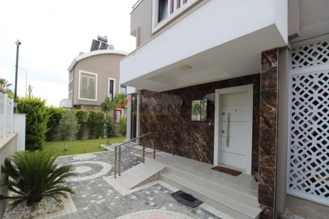 4+1 Villa en Kadriye, Turkey No. 16903 12