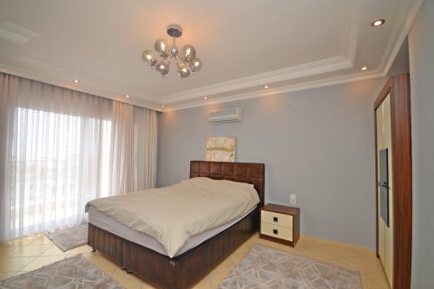 2+1 Apartment in Alanya, Turkey No. 14650 9