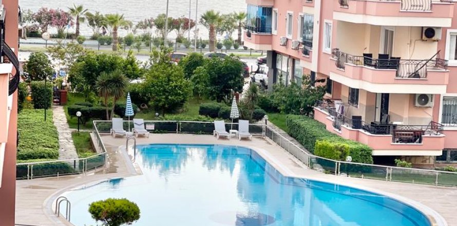 2+1 Apartment in Mahmutlar, Turkey No. 14250