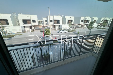 4 dormitorios Villa en  Yas Island, UAE No. 10061 23