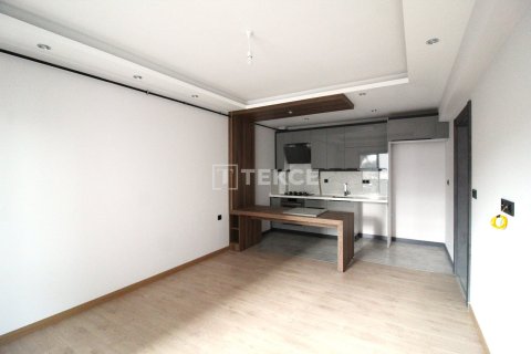 2+1 Apartment en Bursa, Turkey No. 75357 8