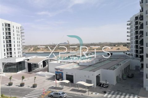 3 bedrooms Apartment on the Yas Island, UAE No. 9599 11