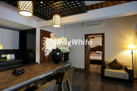 4 bedrooms Villa in Jimbaran, Indonesia No. 23016 13