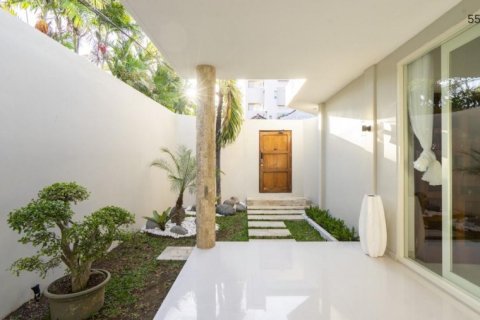 3 chambres Villa à Legian, Indonesia No. 23018 14