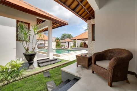 3 bedrooms Villa in Jimbaran, Indonesia No. 23022 3