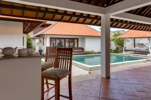 3 bedrooms Villa in Jimbaran, Indonesia No. 23022 10