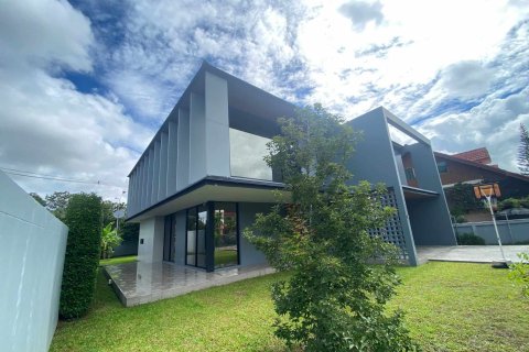 4 bedrooms House in Chiang Mai, Thailand No. 2430 26