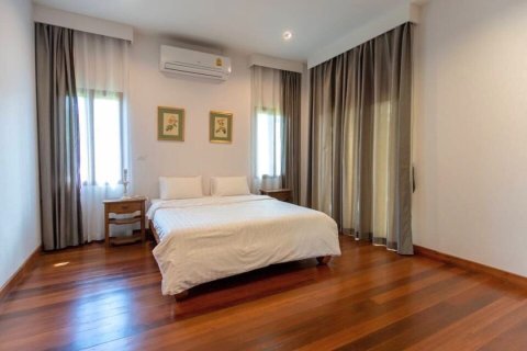 4 bedrooms House in Chiang Mai, Thailand No. 2425 5