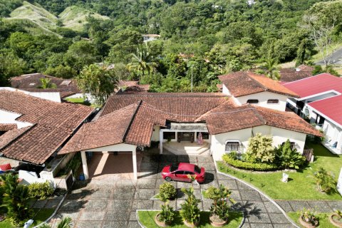 718m² House à Panama City, Panama No. 71418 1