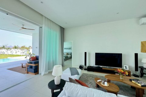 4 bedrooms Villa in Hua Hin, Thailand No. 1825 22