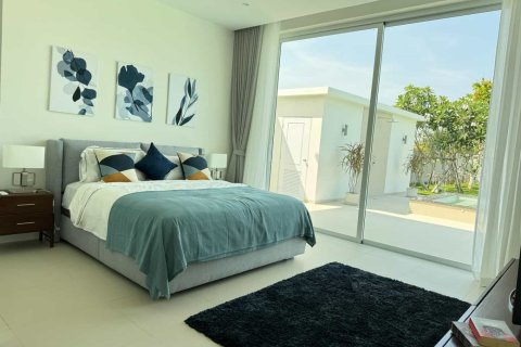 4 bedrooms Villa in Hua Hin, Thailand No. 1825 4