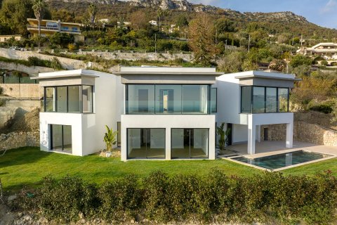 4 bedrooms Villa in Vence, France No. 74073 1