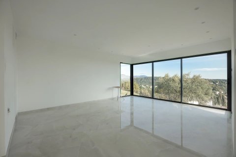 4 bedrooms Villa in Vence, France No. 74073 9