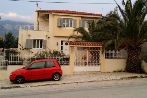 5 bedrooms House in Loutraki, Greece No. 59076 1