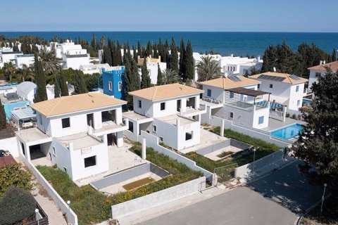 3 bedrooms Villa in Pervolia, Cyprus No. 36785 7