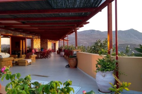 402m² Commercial property à Leros, Greece No. 52203 15