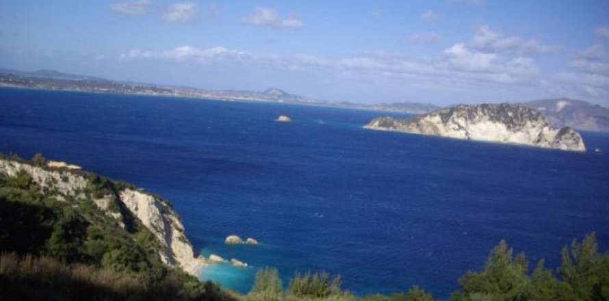 Land en Zakynthos, Greece No. 24508