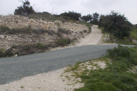 2 bedrooms Land in Larnaca, Cyprus No. 28051 3