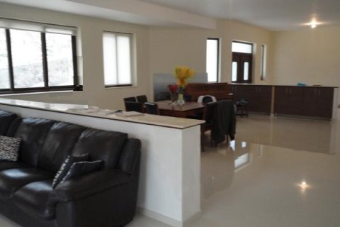 6 bedrooms Villa in Akrounta, Cyprus No. 28048 4