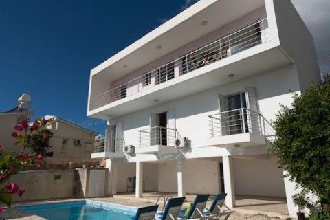 3 bedrooms Villa in Pegeia, Cyprus No. 28050 4