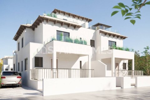 3 dormitorios Villa en Elche, Spain No. 25772 2