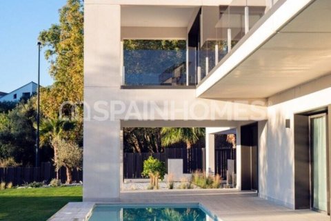 4 bedrooms Villa in Benalmadena, Spain No. 25795 16