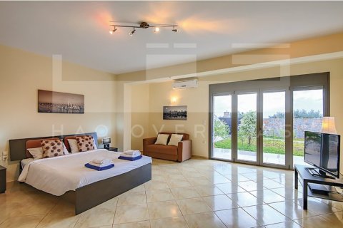 6 bedrooms Villa in Heraklion, Greece No. 24335 7