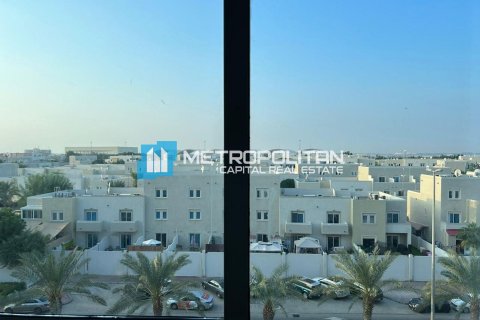 3 bedrooms Apartment in Al Reef, UAE No. 6708 8