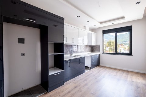 4+1 Appartement à Oba, Turkey No. 13163 3