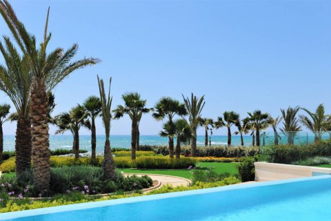 6 bedrooms Villa in Larnaca, Cyprus No. 49934 14