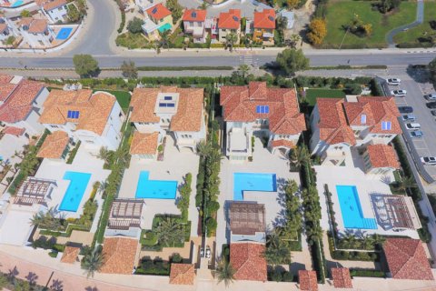 5 dormitorios Villa en Larnaca, Cyprus No. 49931 9