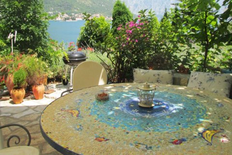 3 bedrooms Apartment in Kotor, Montenegro No. 66897 4