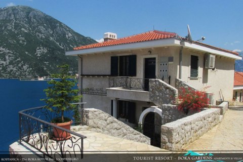 3 dormitorios Apartment en Kotor, Montenegro No. 66897 5