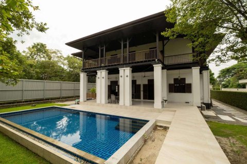 4 dormitorios House en Chiang Mai, Thailand No. 1595 1