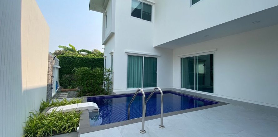 3 bedrooms House in Chiang Mai, Thailand No. 1592