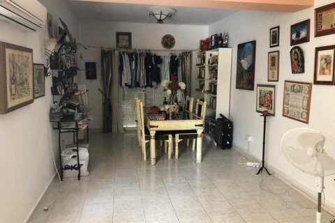 3 bedrooms House in Limassol, Cyprus No. 77162 6